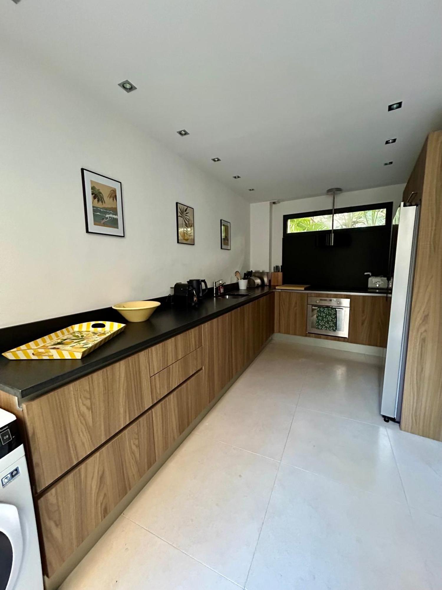 Rumah Bali Cannes Exterior foto